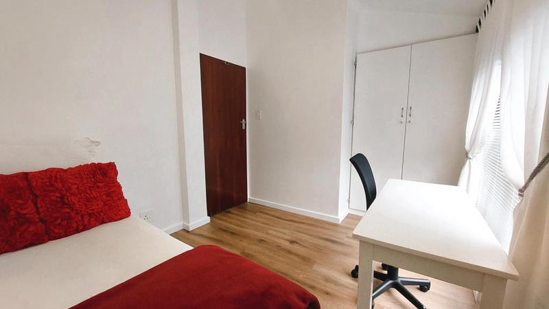 2 Bedroom Property for Sale in La Rochelle Western Cape